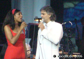 Hollywood, FL, Dec 1st 2006 with Nita Whitaker, thanks to Fran!