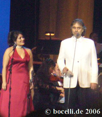 Hollywood, FL, Dec 1st 2006 with Ailyn Perez - Soprano, thanks to Fran!