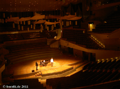 Berlin, Philharmonie, 9.1.11, Photo copyright www.bocelli.de