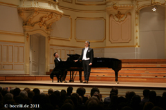 Hamburg, Laeiszhalle, 11.1.11 mit Vincenzo Scalera, Photo copyright www.bocelli.de