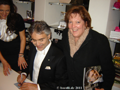 Signing at the Met, thanks to Susan C. Foose