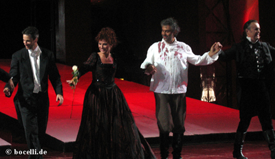 Tosca,Torre del Lago, 30.7.2004, thanks to Jack