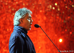 2012 RTL, Ultimative Chartshow, photo www.bocelli.de